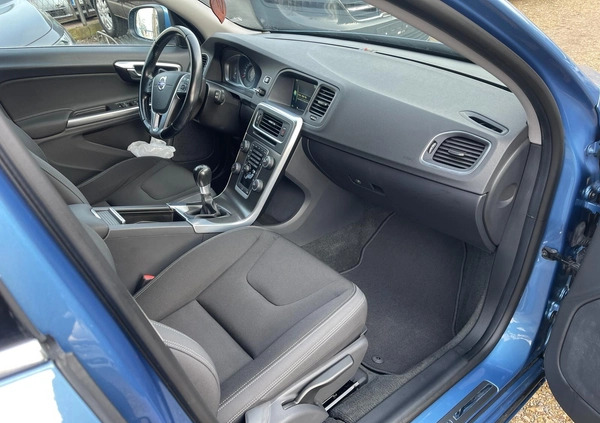 Volvo V60 cena 35800 przebieg: 239500, rok produkcji 2013 z Ziębice małe 277